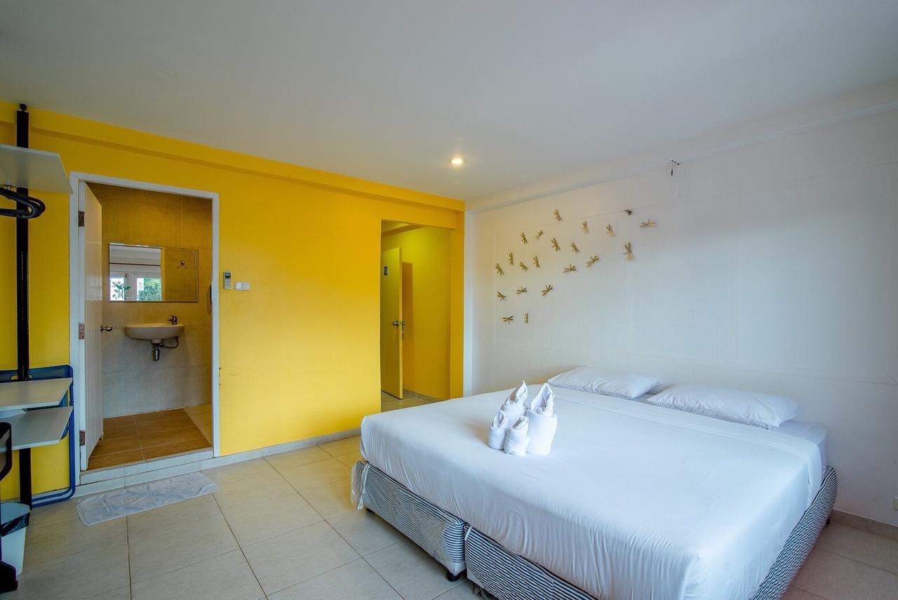 Blue Moon Hotel HHQ Exterior foto